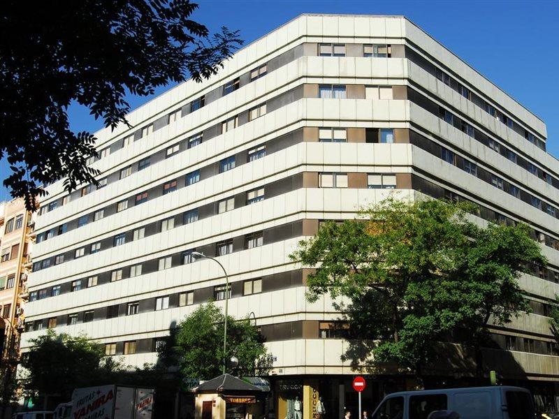 Apartamentos Goya 75 Мадрид Экстерьер фото