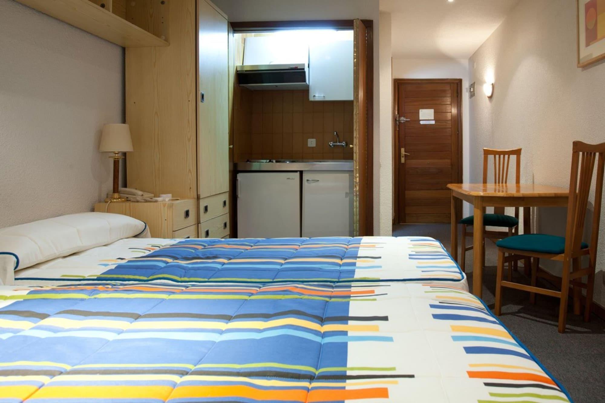 Apartamentos Goya 75 Мадрид Экстерьер фото