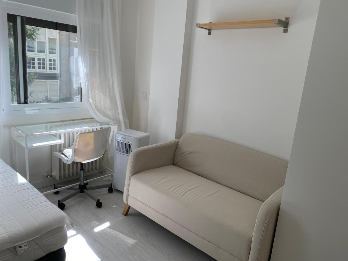 Apartamentos Goya 75 Мадрид Экстерьер фото