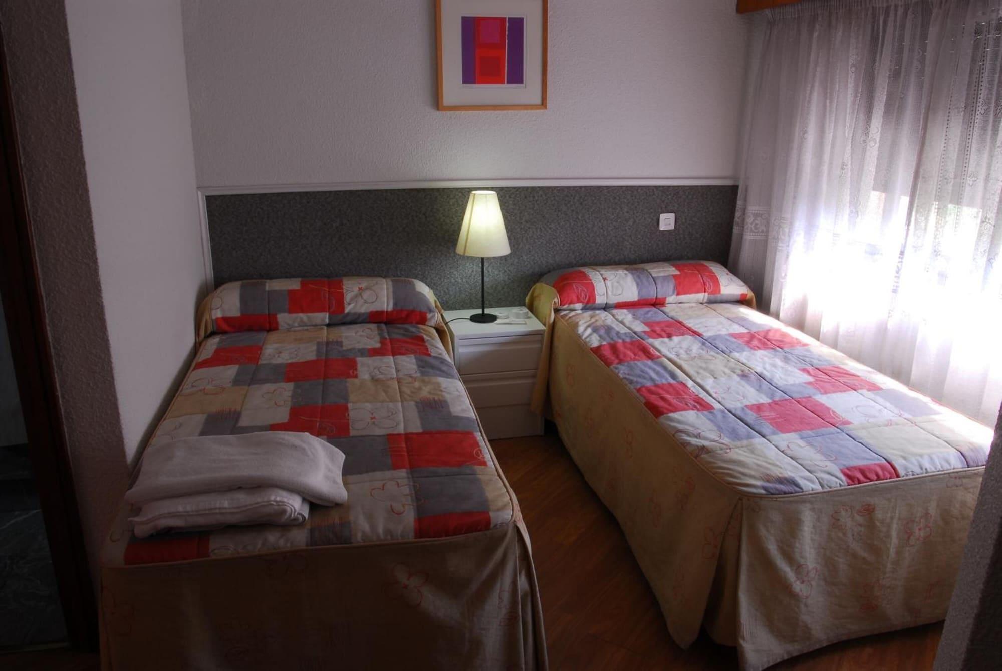 Apartamentos Goya 75 Мадрид Экстерьер фото